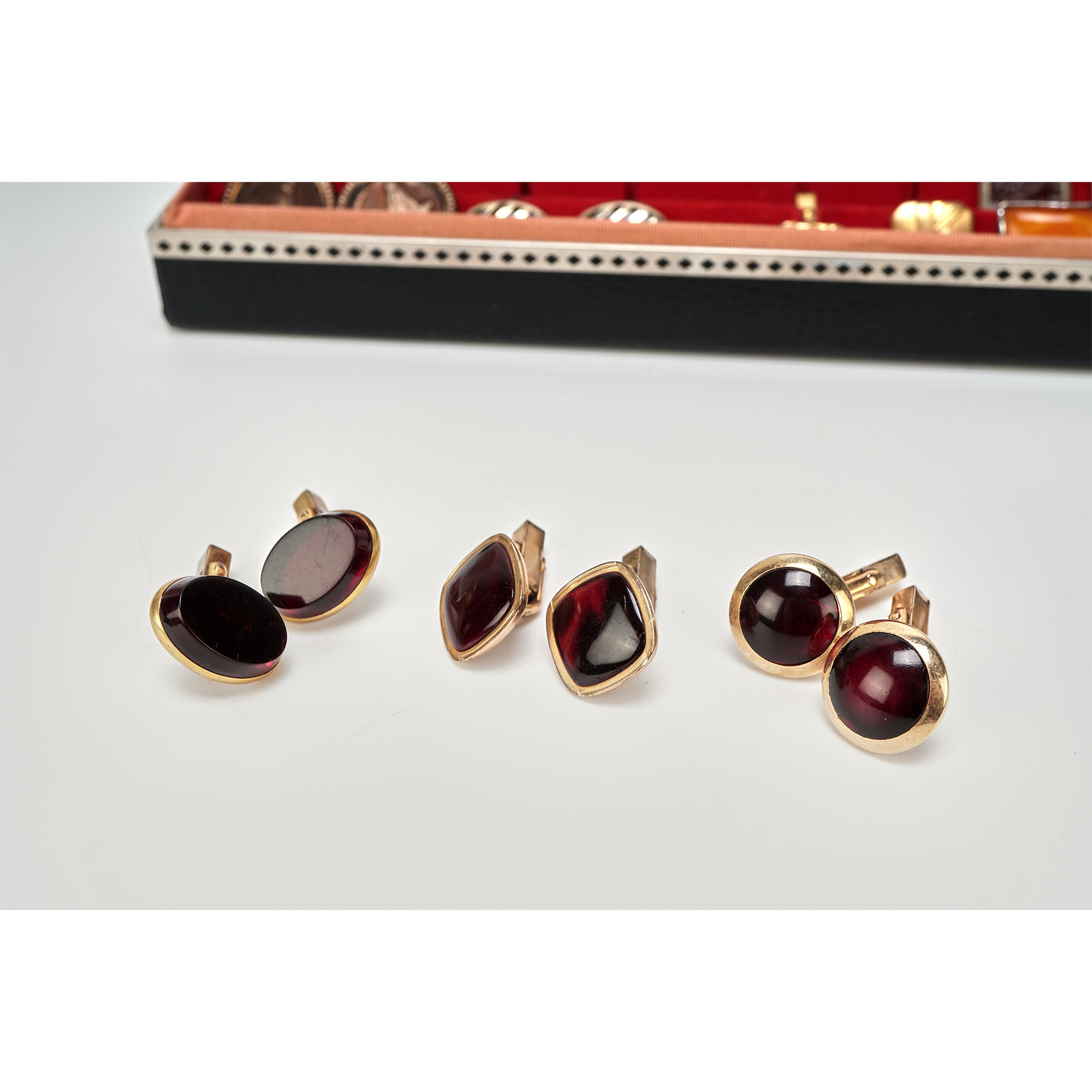 Collection of Vintage Cufflinks & Money Clips - Image 4
